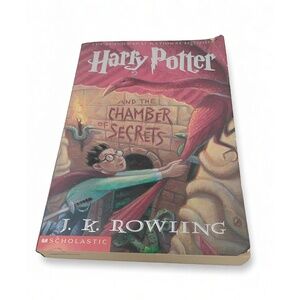 Vintage 1999 Harry Potter and the Chamber of Secrets Scholastic Paperback Book